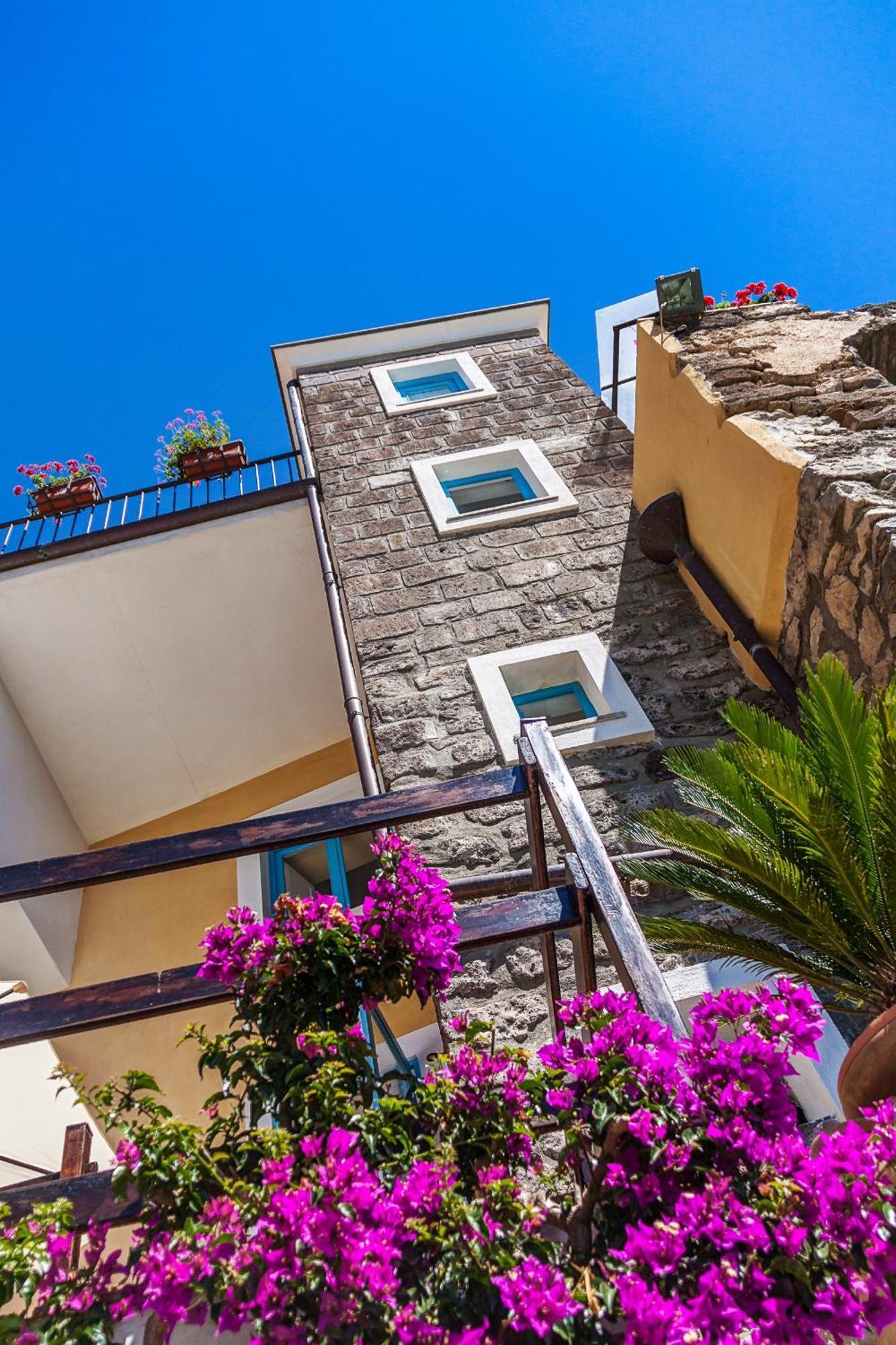 نيرانو Villarena Relais المظهر الخارجي الصورة